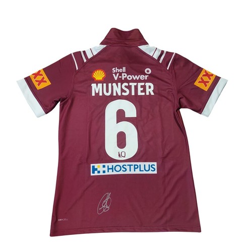 Cameron munster signed - munster,